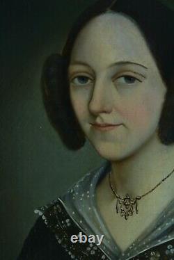 Beau tableau ancien portrait de jeune femme costume sautoir 19 ème hst 1850