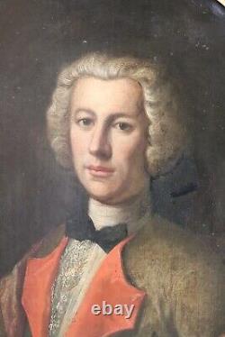 Paire de grands tableaux anciens ovales portrait d'époux XVIII huile sur toile