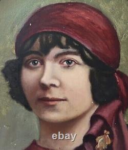 Tableau Ancien Huile Portrait Femme Brune Mode Cape Coiffe Rouge Cadre Ovale 20s