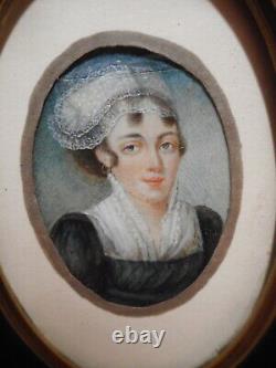 Tableau peinture ancienne miniature 19 siècle portrait buste jeune femme